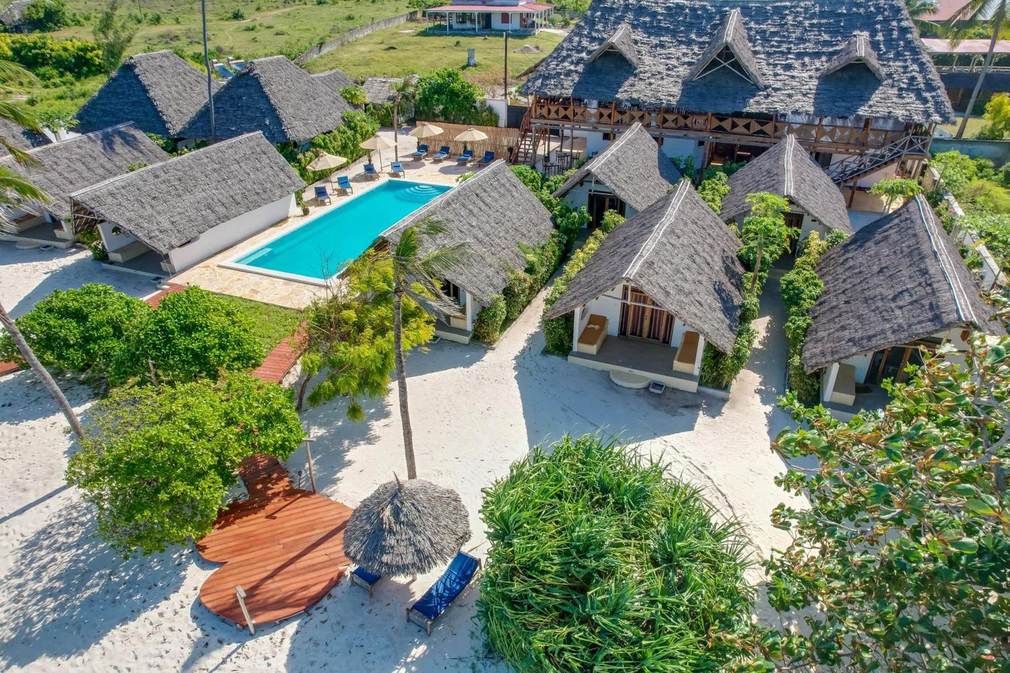 Juana Ocean Villas Makunduchi Exterior photo