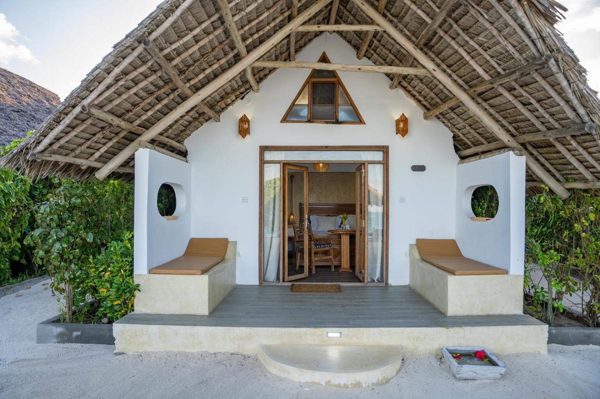 Juana Ocean Villas Makunduchi Exterior photo